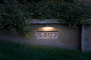 house number accenting